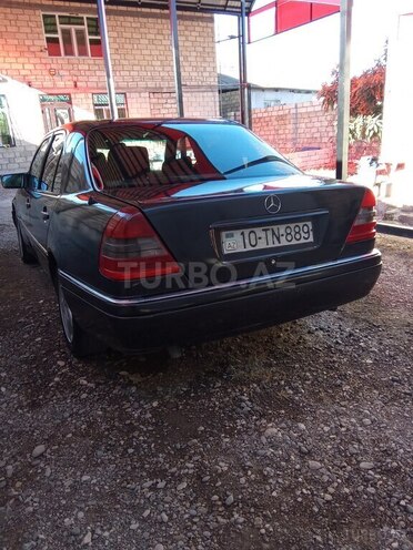 Mercedes C 220 1994, 153,732 km - 2.2 l - Yevlax