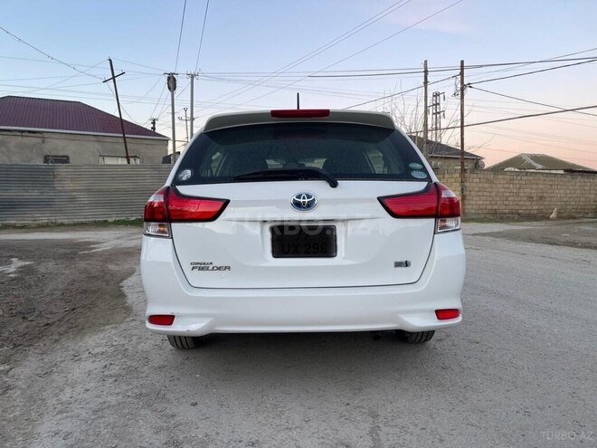 Toyota Corolla Fielder 2018, 107,000 km - 1.5 l - Bakı