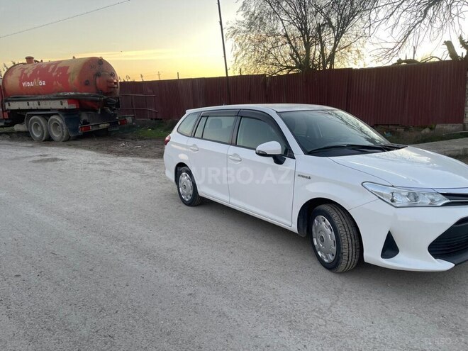Toyota Corolla Fielder 2018, 107,000 km - 1.5 l - Bakı