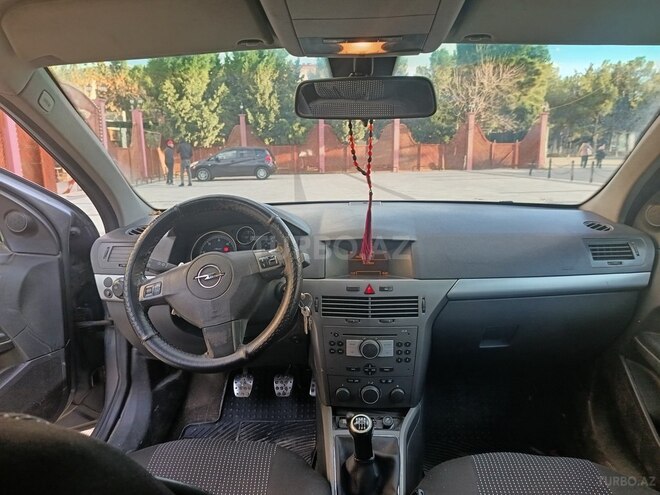 Opel Astra 2006, 400,000 km - 1.3 l - Bakı