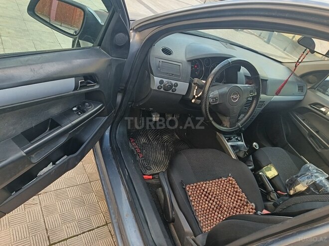 Opel Astra 2006, 400,000 km - 1.3 l - Bakı