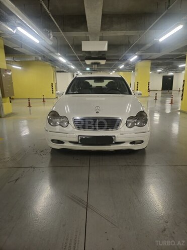 Mercedes C 240 2001, 270,000 km - 2.4 л - Gəncə