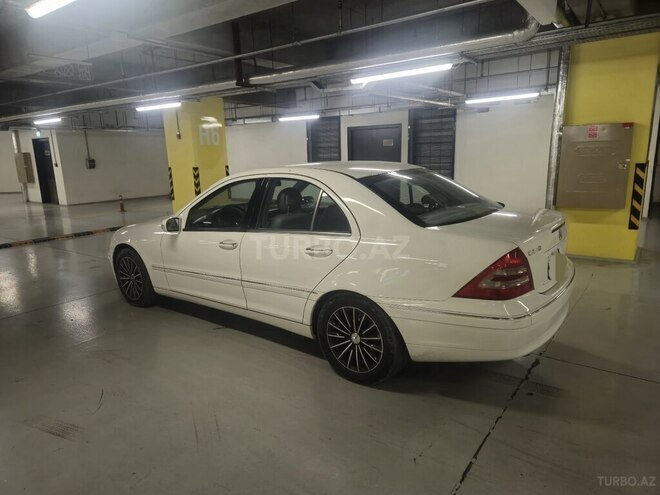 Mercedes C 240 2001, 270,000 km - 2.4 л - Gəncə