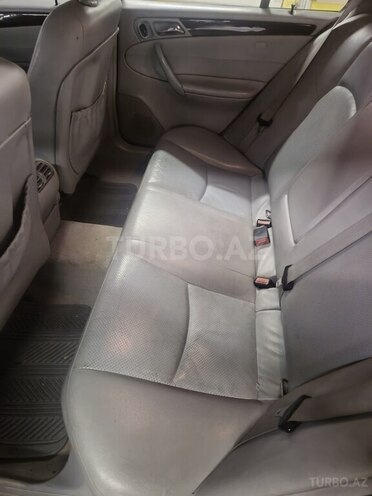 Mercedes C 240 2001, 270,000 km - 2.4 л - Gəncə