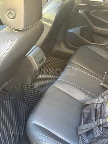 Volkswagen Jetta 2019, 96,000 km - 1.4 l - Bakı