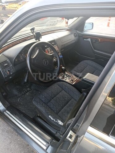 Mercedes C 200 1995, 400,000 km - 2.0 l - Bakı
