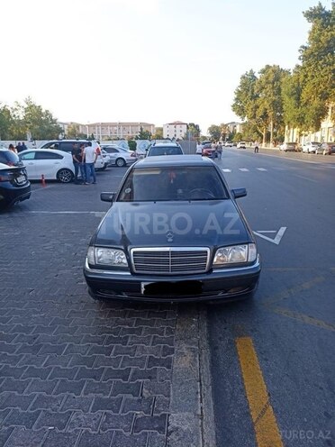 Mercedes C 200 1995, 400,000 km - 2.0 l - Bakı
