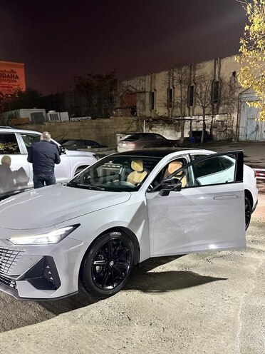 Changan Uni-V 2023, 41,500 km - 1.5 l - Bakı