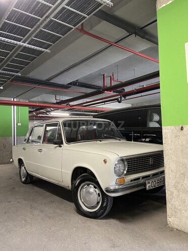 LADA (VAZ) 21011 1984, 99,000 km - 1.3 л - Bakı