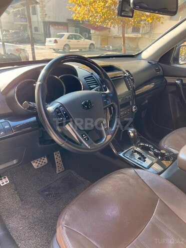 Kia Sorento 2011, 230,000 km - 2.0 l - Bakı