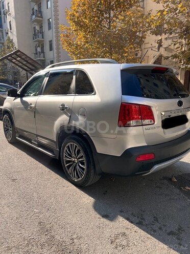 Kia Sorento 2011, 230,000 km - 2.0 l - Bakı