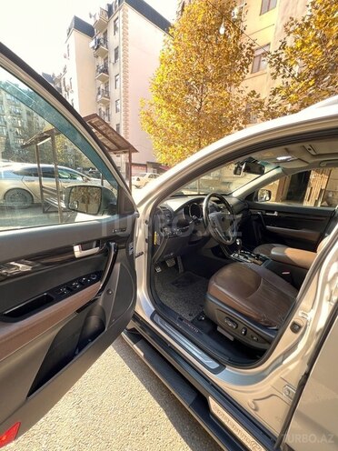 Kia Sorento 2011, 230,000 km - 2.0 l - Bakı