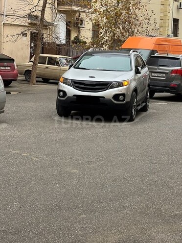 Kia Sorento 2011, 230,000 km - 2.0 l - Bakı