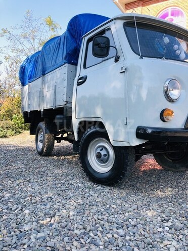 UAZ 3303 1987, 173,975 km - 2.1 l - Astara