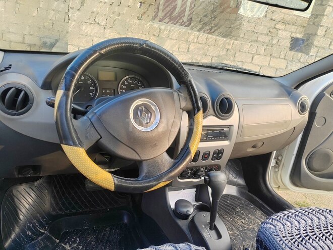 Renault Logan 2012, 190,000 km - 1.6 l - Bakı