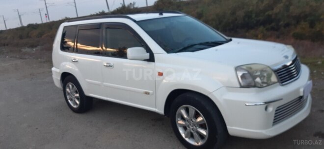 Nissan X-Trail 2001, 26,200 km - 2.0 л - Yevlax
