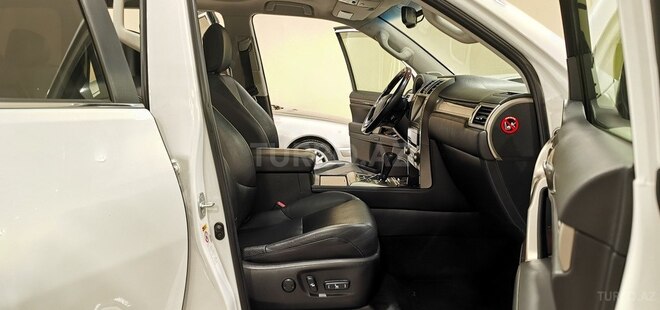 Lexus GX 460-19