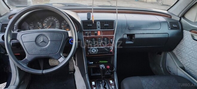 Mercedes C 200 1994, 256,000 km - 2.0 l - Şirvan