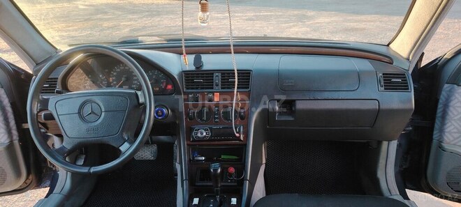 Mercedes C 200 1994, 256,000 km - 2.0 l - Şirvan