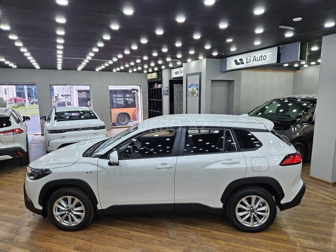 Toyota Corolla Cross-6