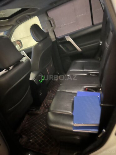 Toyota Land Cruiser Prado 2013, 186,000 km - 2.7 л - Bakı