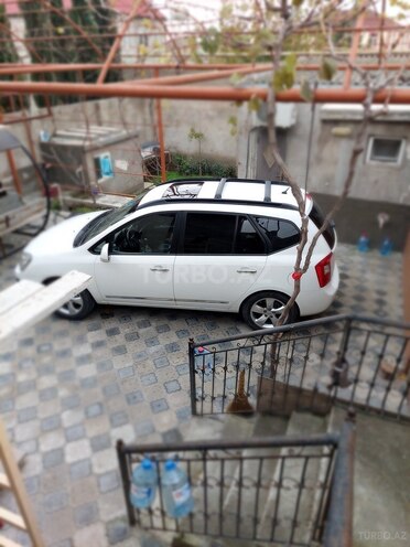 Kia Carens 2008, 180,000 km - 2.0 l - Bakı