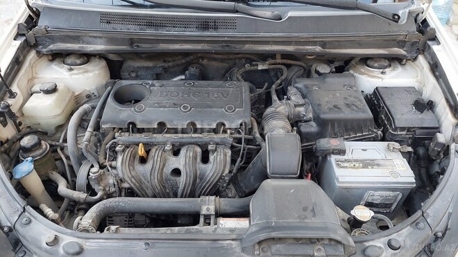 Kia Carens 2008, 180,000 km - 2.0 l - Bakı