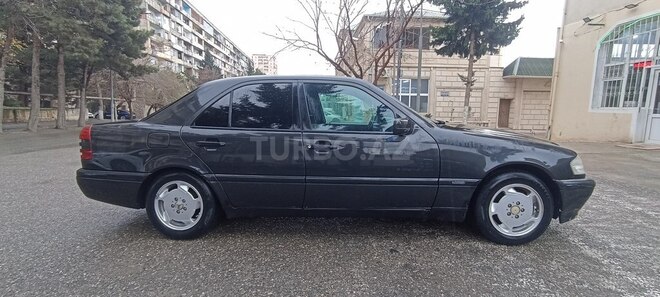 Mercedes C 200 1995, 20,038 km - 2.0 l - Bakı