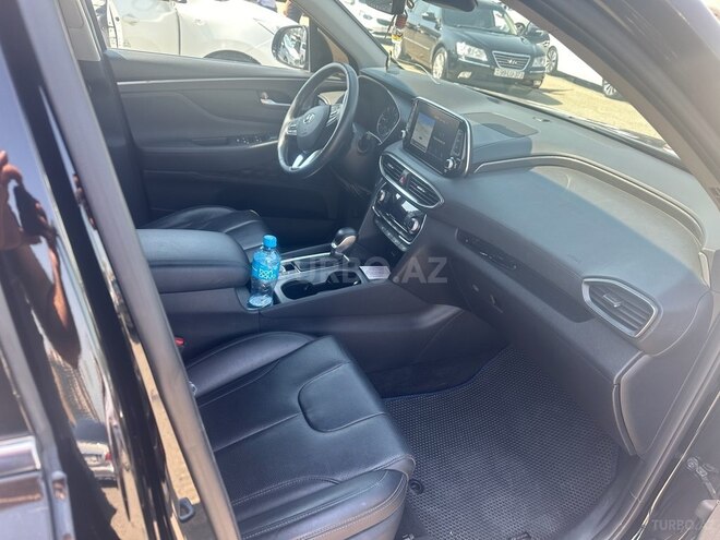Hyundai Santa Fe-10