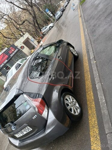 Toyota Aqua 2015, 110,000 km - 1.5 l - Bakı