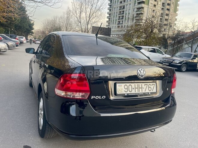 Volkswagen Polo 2013, 197,000 km - 1.6 л - Bakı