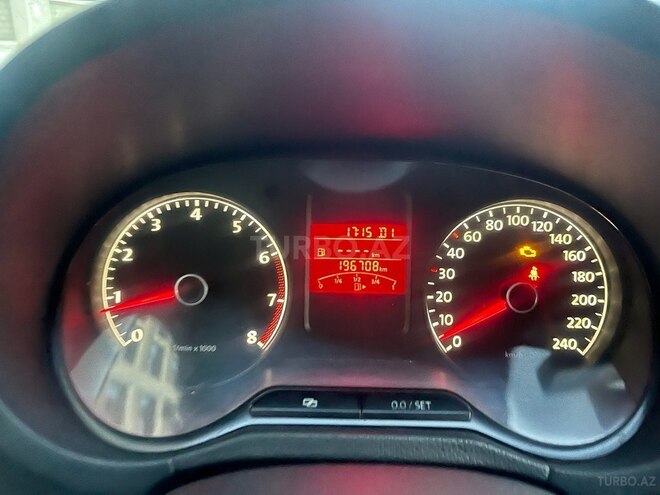 Volkswagen Polo 2013, 197,000 km - 1.6 л - Bakı