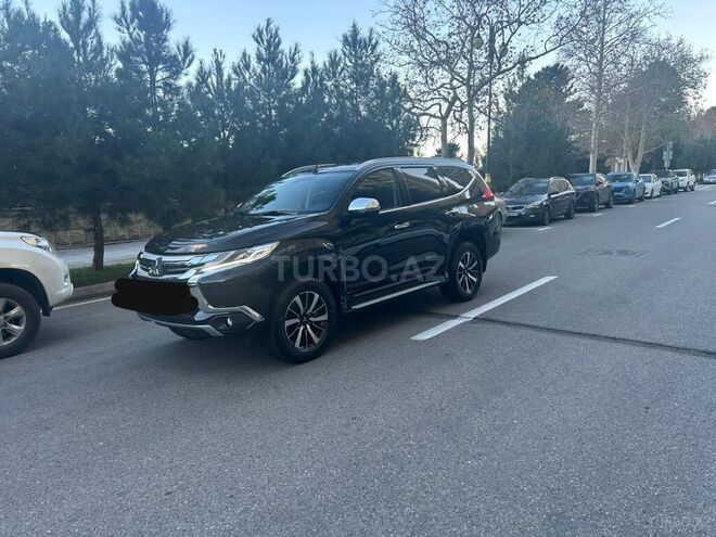 Mitsubishi Pajero Sport 2019, 38,000 km - 3.0 л - Bakı