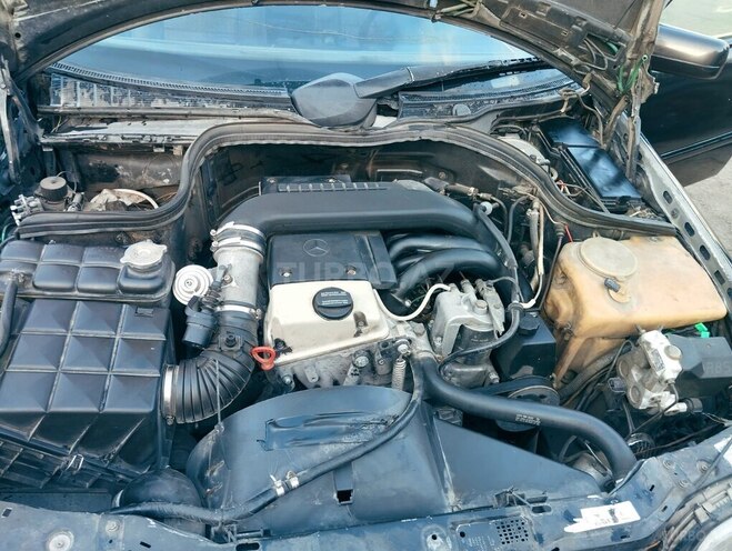 Mercedes E 200 1996, 204,964 km - 2.0 л - Şəki