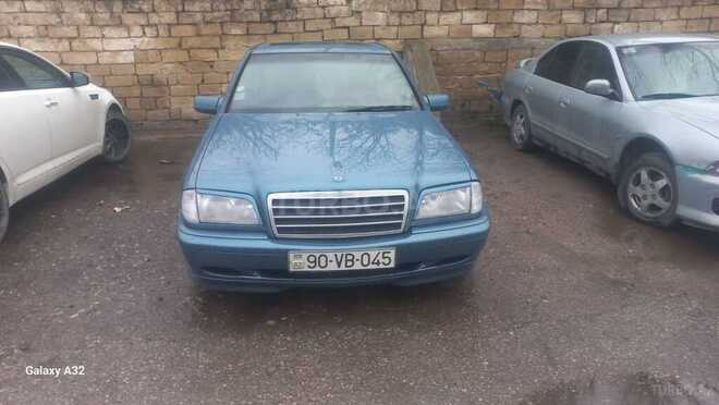 Mercedes E 220 d 1999, 285,000 km - 2.2 л - Bakı