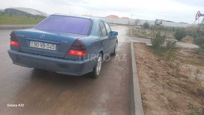 Mercedes E 220 d 1999, 285,000 km - 2.2 л - Bakı