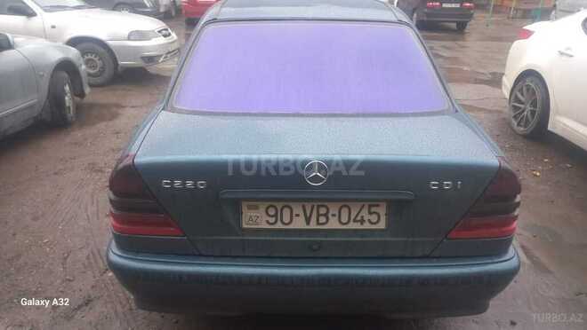 Mercedes E 220 d 1999, 285,000 km - 2.2 л - Bakı