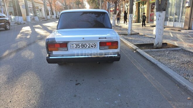 LADA (VAZ) 2107 2005, 73,000 km - 1.6 л - Qazax