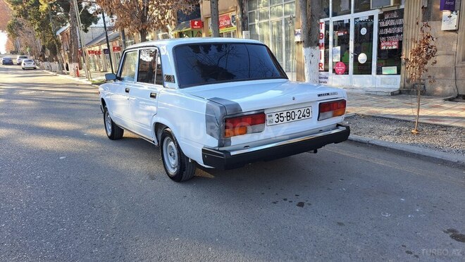 LADA (VAZ) 2107 2005, 73,000 km - 1.6 л - Qazax