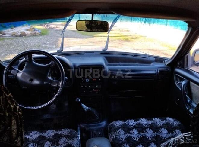 GAZ 3110 2003, 319,000 km - 2.3 l - Xaçmaz