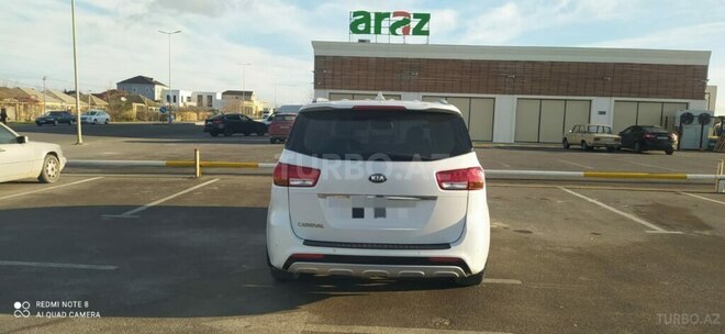 Kia Carnival 2016, 20,100 km - 2.2 l - Bakı