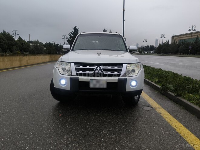 Mitsubishi Pajero 2008, 217,000 km - 3.0 l - Bakı