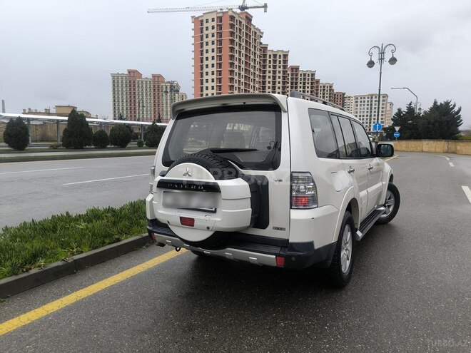 Mitsubishi Pajero 2008, 217,000 km - 3.0 l - Bakı