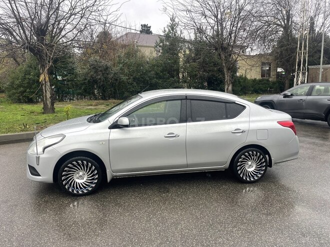 Nissan Sunny 2015, 50,000 km - 1.2 л - Bakı