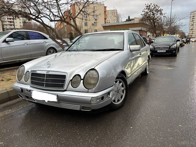 Mercedes E 200 1998, 250,000 km - 2.0 l - Bakı