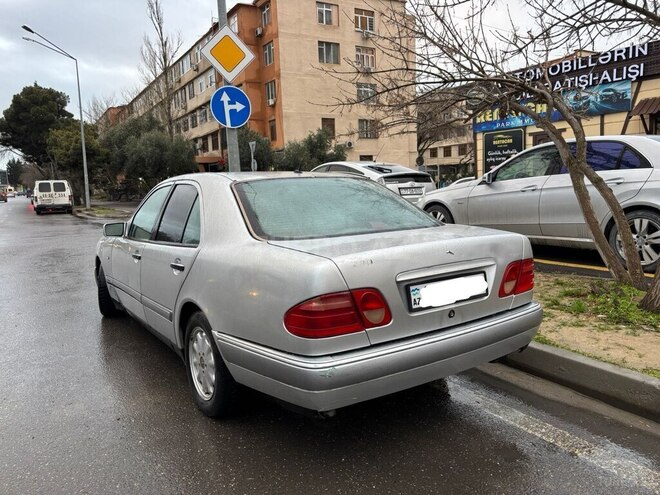 Mercedes E 200 1998, 250,000 km - 2.0 l - Bakı