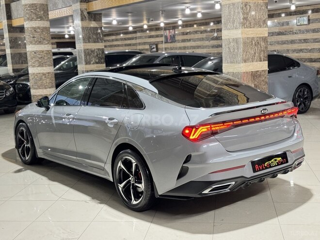 Kia K5-8