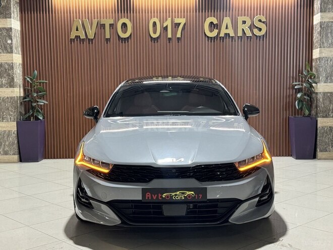 Kia K5-1