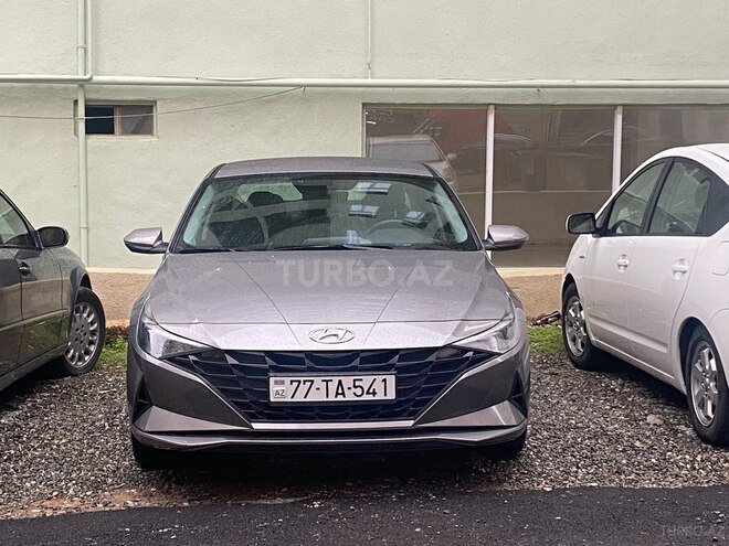 Hyundai Elantra 2022, 16,000 km - 1.6 л - Bakı
