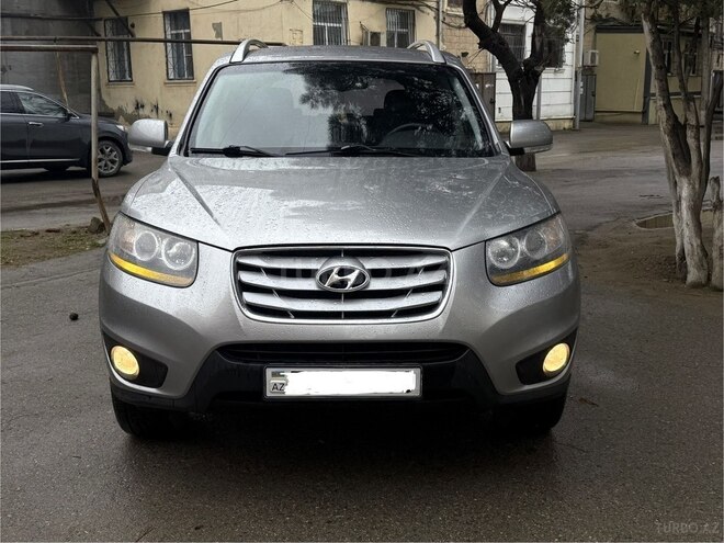 Hyundai Santa Fe 2010, 239,000 km - 2.0 l - Bakı